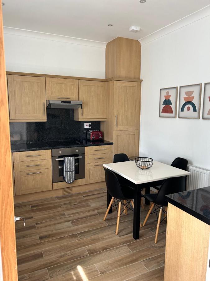 1L Albert Place Maddiston Road Brightons Falkirk Fk2 0Jx 波尔蒙特 外观 照片